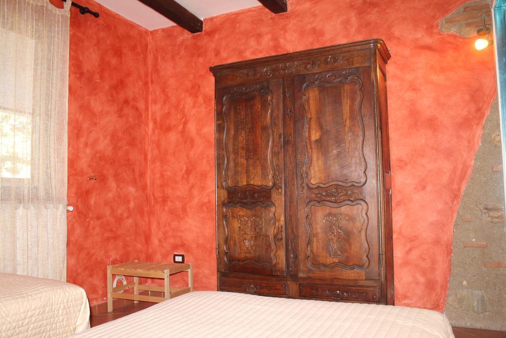 Casa Vacanze Borgo Borghese Sant'Alessio Siculo Værelse billede
