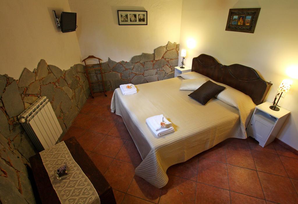 Casa Vacanze Borgo Borghese Sant'Alessio Siculo Værelse billede