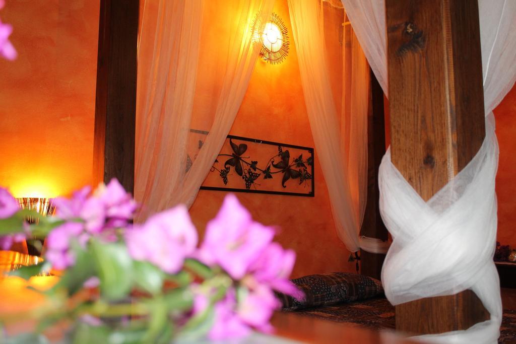 Casa Vacanze Borgo Borghese Sant'Alessio Siculo Værelse billede